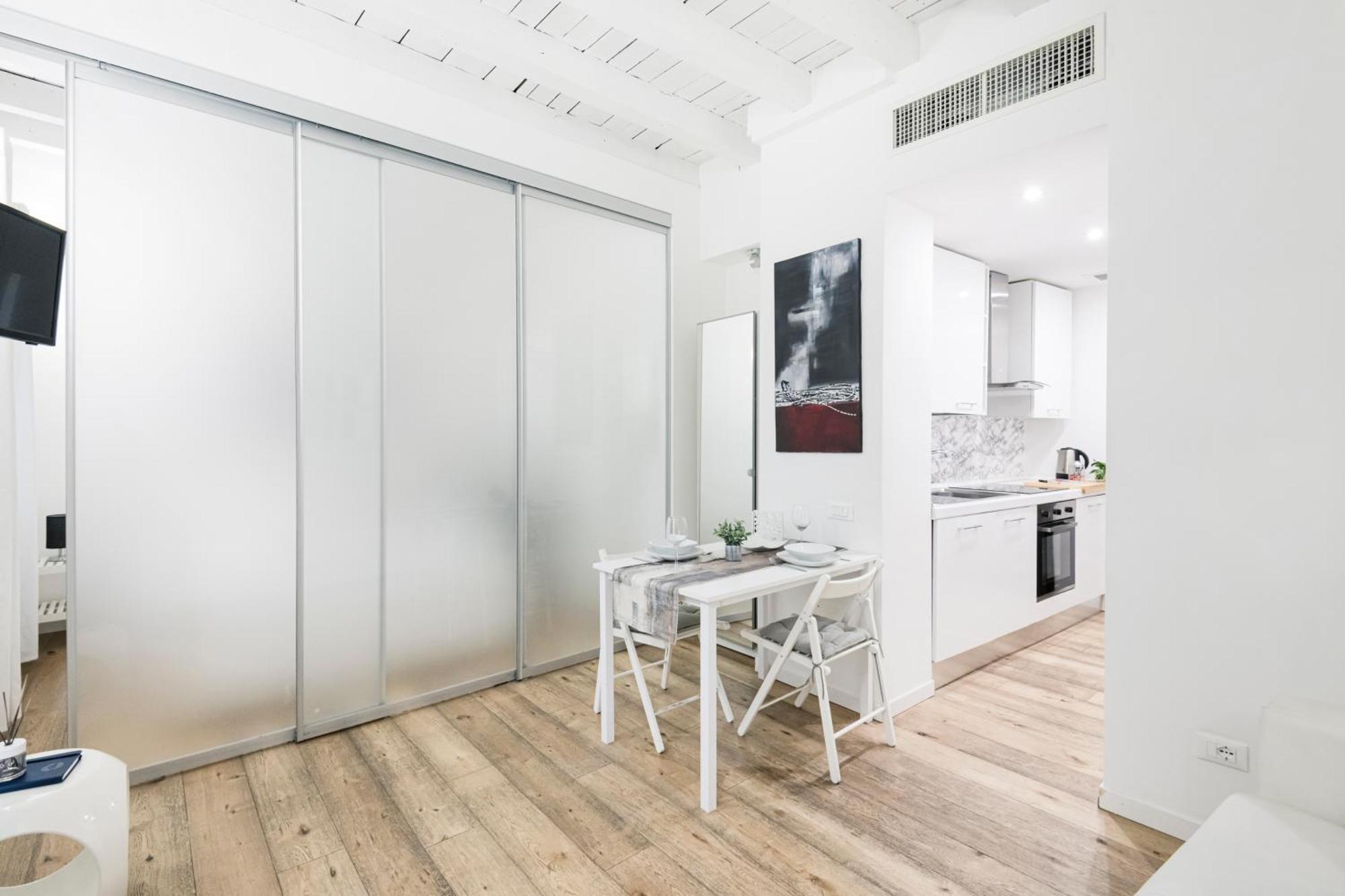Amazing, New & Fully Furnished Studio In Duomo Milan Exterior photo